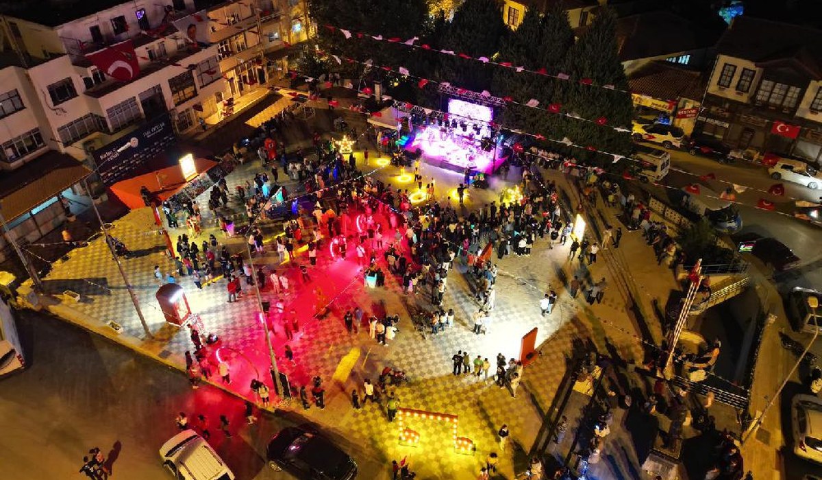 Antalya Elmalı Elma Festivali